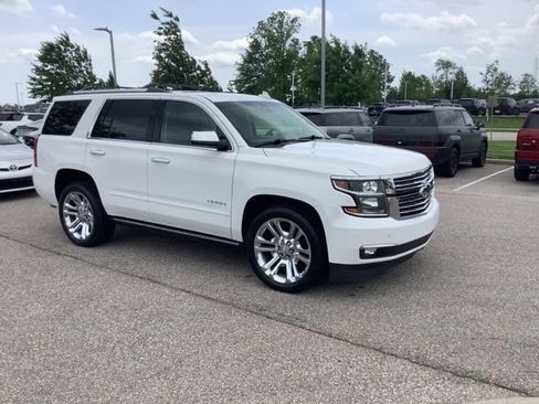 Used 2020 Chevrolet Tahoe Premier w/ Premier Plus Edition AWD/4WD image 3