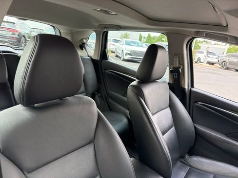 Used 2018 Honda Fit EX-L image 10