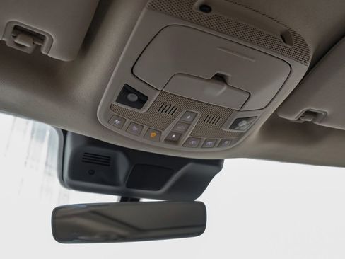 Used 2022 Lincoln Navigator L Reserve AWD/4WD image 23