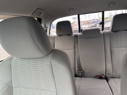 Used 2016 Toyota Tacoma SR5 w/ Towing Package image 21