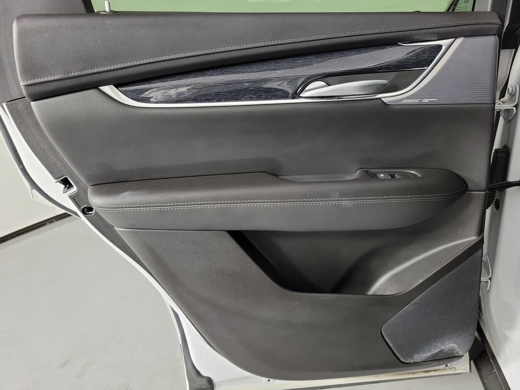 Certified 2023 Cadillac XT5 Premium Luxury AWD/4WD image 14