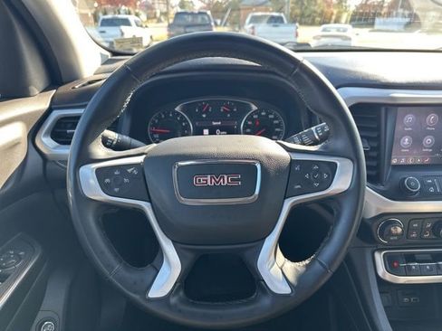 Used 2023 GMC Acadia SLT image 21