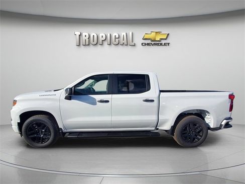 New 2026 Chevrolet Silverado 1500 Custom image 2