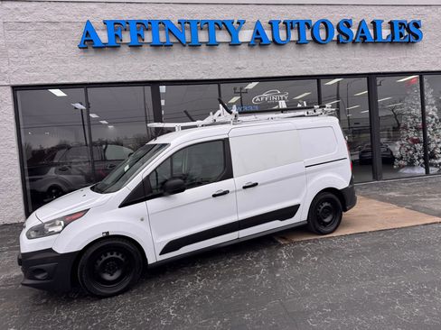 Used 2016 Ford Transit Connect XL image 2