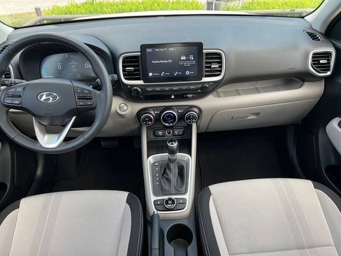 Certified 2026 Hyundai Venue SEL FWD image 24