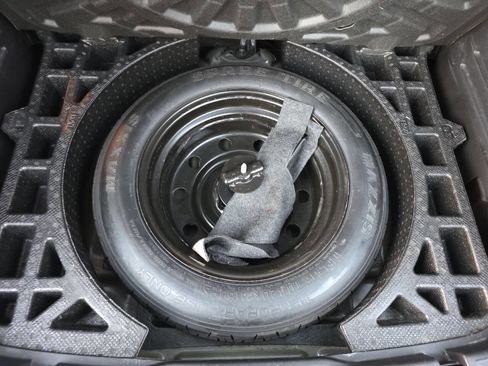 Used 2009 Ford Edge Limited image 21