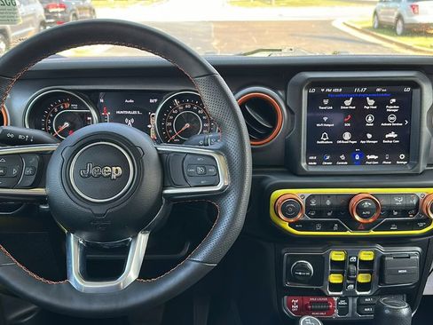 Used 2023 Jeep Gladiator Mojave w/ LED Lighting Group image 10