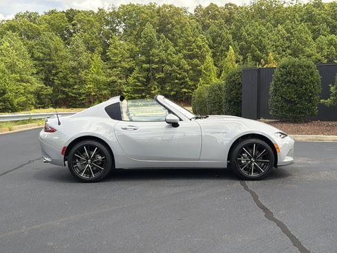 Used 2026 MAZDA MX-5 Miata RF Grand Touring RWD image 5