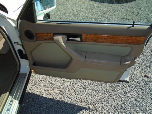 Used 1994 BMW 740i RWD image 17