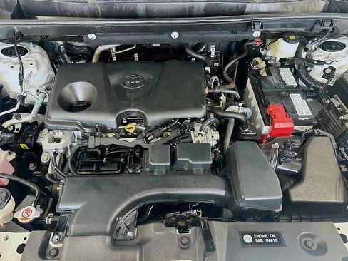 Used 2023 Toyota RAV4 XLE Premium FWD image 29