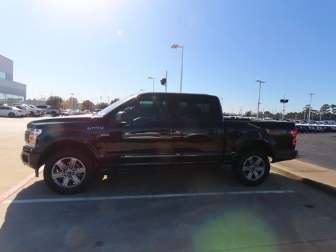 Used 2018 Ford F150 XLT w/ Equipment Group 302A Luxury image 7