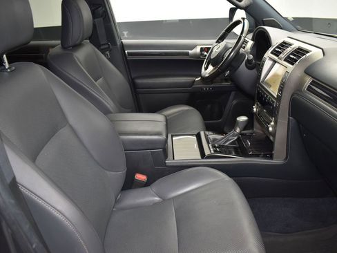 Used 2021 Lexus GX 460 Premium image 25