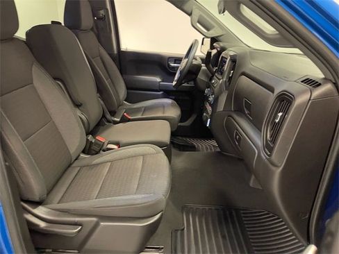 Used 2023 Chevrolet Silverado 1500 Custom image 15