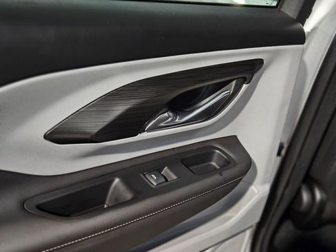 Used 2022 GMC Terrain SLE image 33