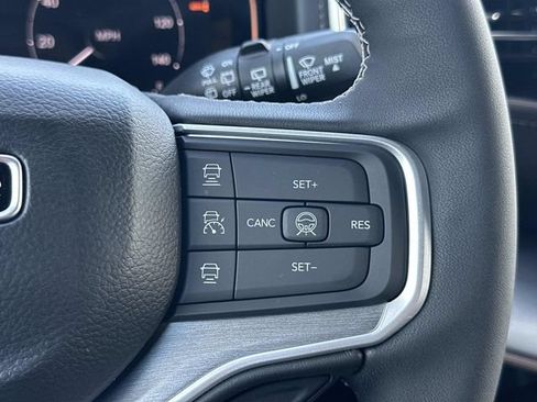 New 2026 Jeep Grand Wagoneer Limited AWD/4WD image 31
