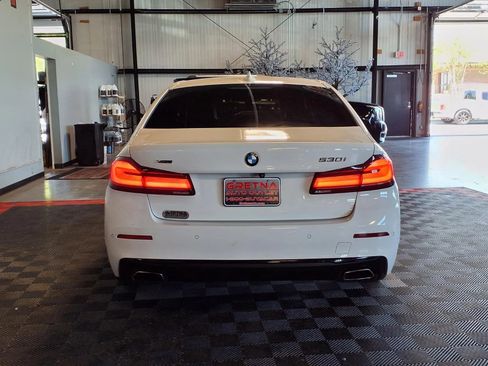 Used 2021 BMW 530i xDrive w/ Convenience Package AWD/4WD image 5