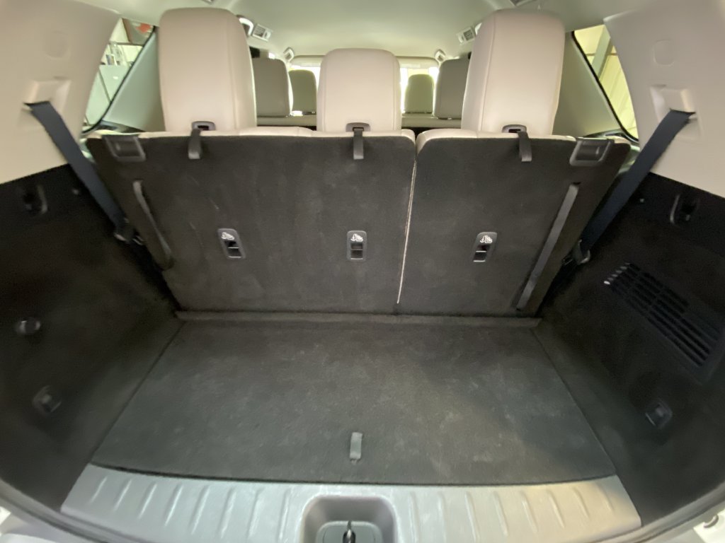 Used 2026 Nissan Pathfinder SL FWD image 31