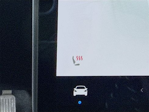 Used 2021 Tesla Model 3 Standard Range Plus image 12