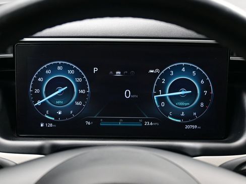 Certified 2024 Hyundai Tucson Limited AWD/4WD image 28