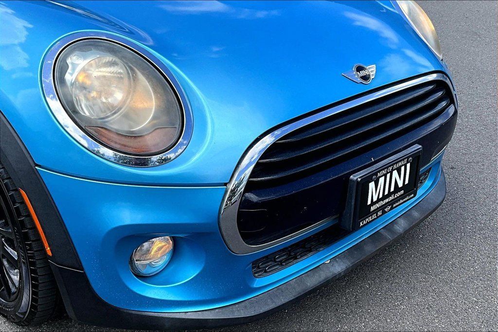 Used 2017 MINI Cooper 2-Door Hardtop FWD image 26