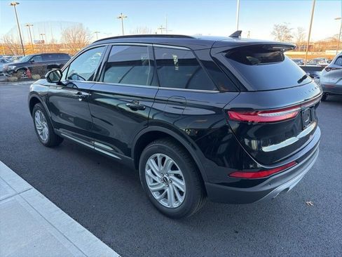 New 2026 Lincoln Corsair Premiere image 5