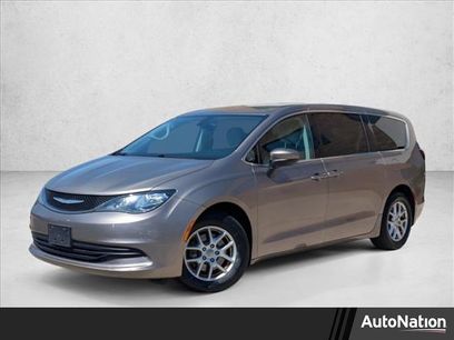 Used 2017 Chrysler Pacifica LX