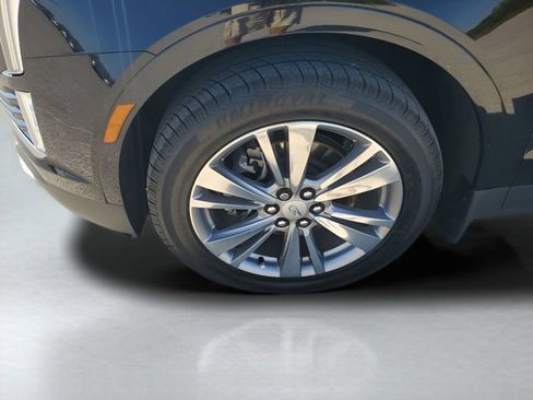 Used 2023 Cadillac XT5 Premium Luxury image 17
