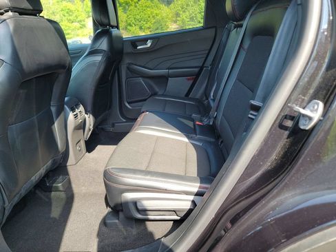 Used 2025 Ford Escape ST-Line FWD image 10