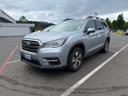 Used 2022 Subaru Ascent Premium w/ Convenience Package AWD/4WD image 1
