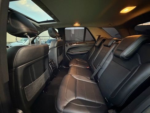 Used 2015 Mercedes-Benz ML 350 4MATIC image 36
