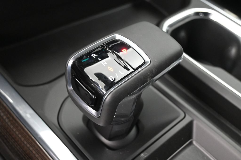 New 2026 Chevrolet Silverado 1500 RST w/ Redline Edition AWD/4WD image 19