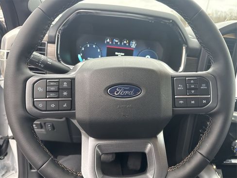 New 2025 Ford F150 Lariat w/ Equipment Group 501A Mid image 17