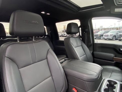 Used 2023 Chevrolet Silverado 2500 High Country w/ Z71 Off-Road Package image 23