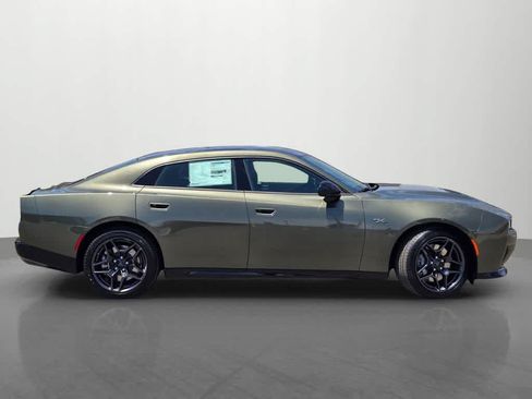 New 2026 Dodge Charger R/T AWD/4WD image 7