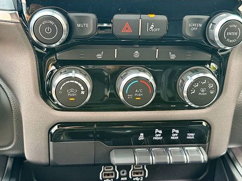 New 2025 RAM 1500 Big Horn image 15