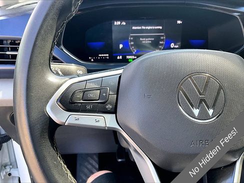 Used 2022 Volkswagen Taos SE AWD/4WD image 16