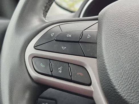 Used 2022 Jeep Cherokee Latitude Lux w/ Sun & Sound Group AWD/4WD image 25