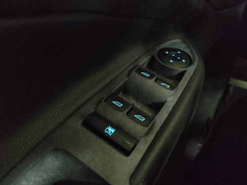 Used 2019 Ford Escape S FWD image 27