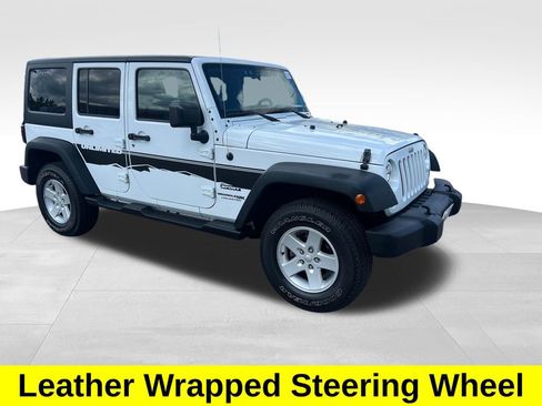 Used 2018 Jeep Wrangler Unlimited Sport S image 8