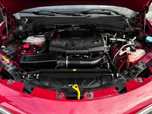 Used 2022 Alfa Romeo Stelvio Sprint image 29