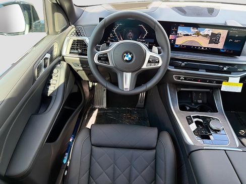 New 2026 BMW X5 xDrive40i w/ M Sport Package image 17