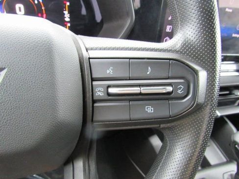 Used 2023 Chevrolet Colorado W/T image 14