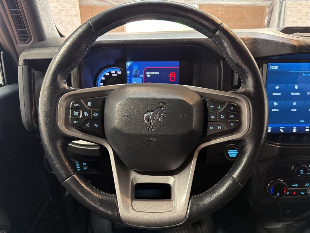 Used 2021 Ford Bronco First Edition AWD/4WD image 16