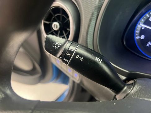 Used 2022 Hyundai Kona SEL w/ Cargo Package FWD image 21