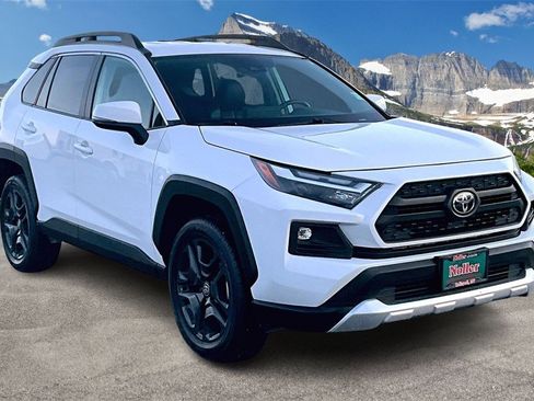 Used 2024 Toyota RAV4 Adventure image 12