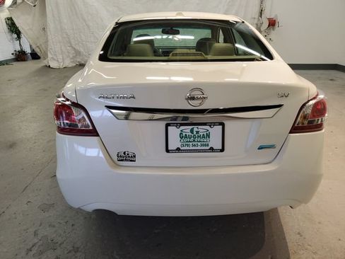 Used 2013 Nissan Altima 2.5 SV w/ 2.5SV Convenience Pkg FWD image 5