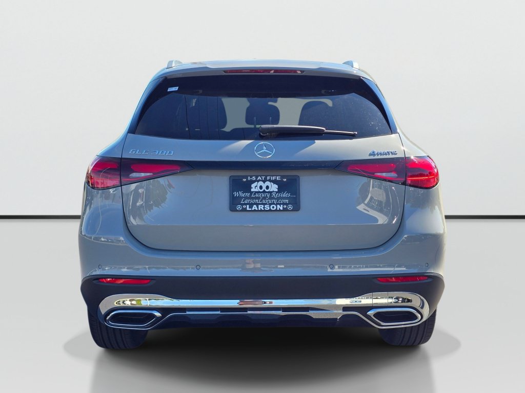 New 2027 Mercedes-Benz GLC 300 4MATIC image 4