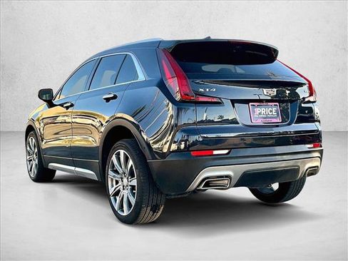 Used 2023 Cadillac XT4 Premium Luxury w/ Enhanced Visibility Package image 13
