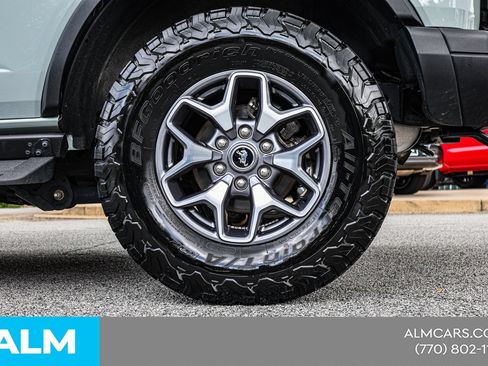Used 2024 Ford Bronco Badlands AWD/4WD image 16