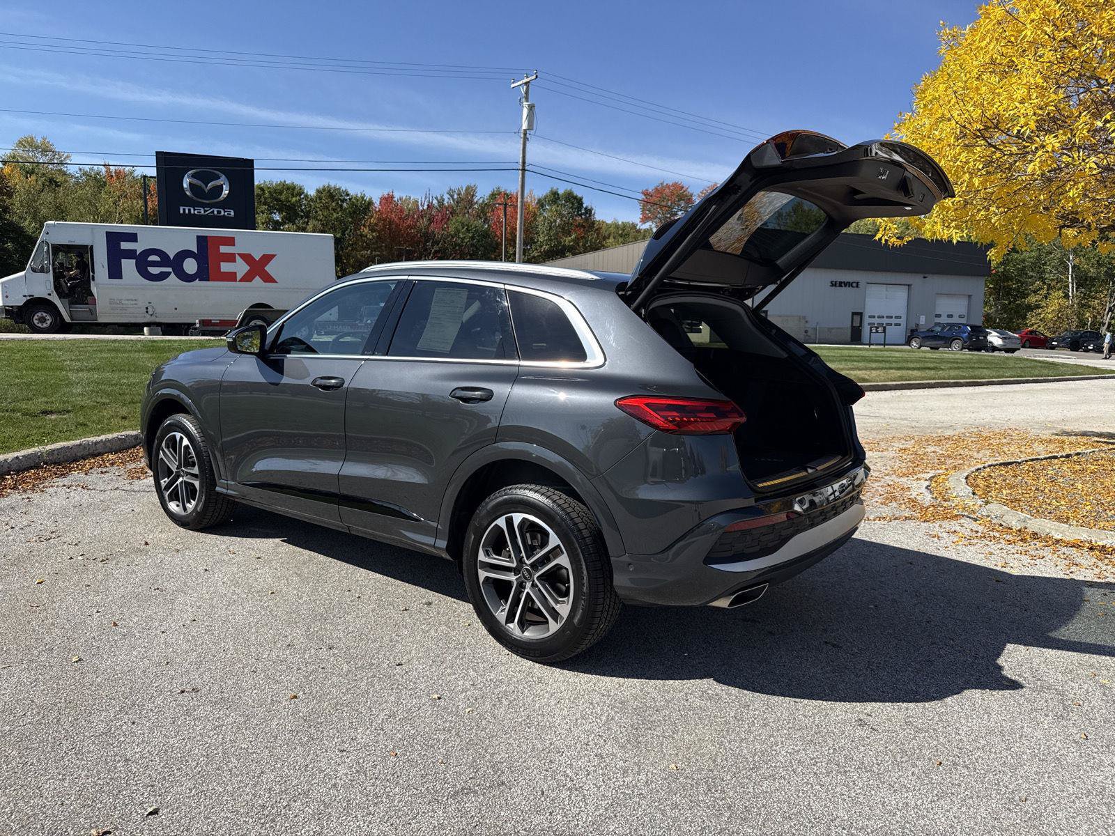 Used 2025 Audi Q5 Premium AWD/4WD image 6